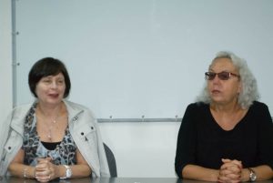 A partir da esquerda: Gabriela Vodoya e Iveta Streipa