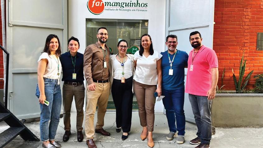 Farmanguinhos/Fiocruz recebe visita de agentes da Anvisa